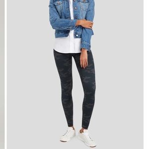 SPANX EcoCare Leggings in Camo